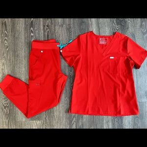 Figs Fionlite Red size Medium set